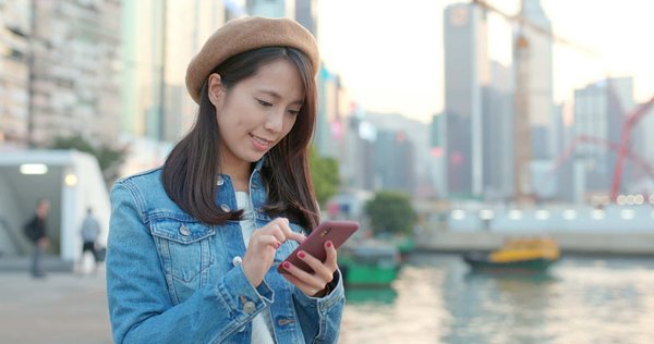 Quel usage créatif du marketing par SMS pourrait améliorer la fidélisation pour un salon de beauté?